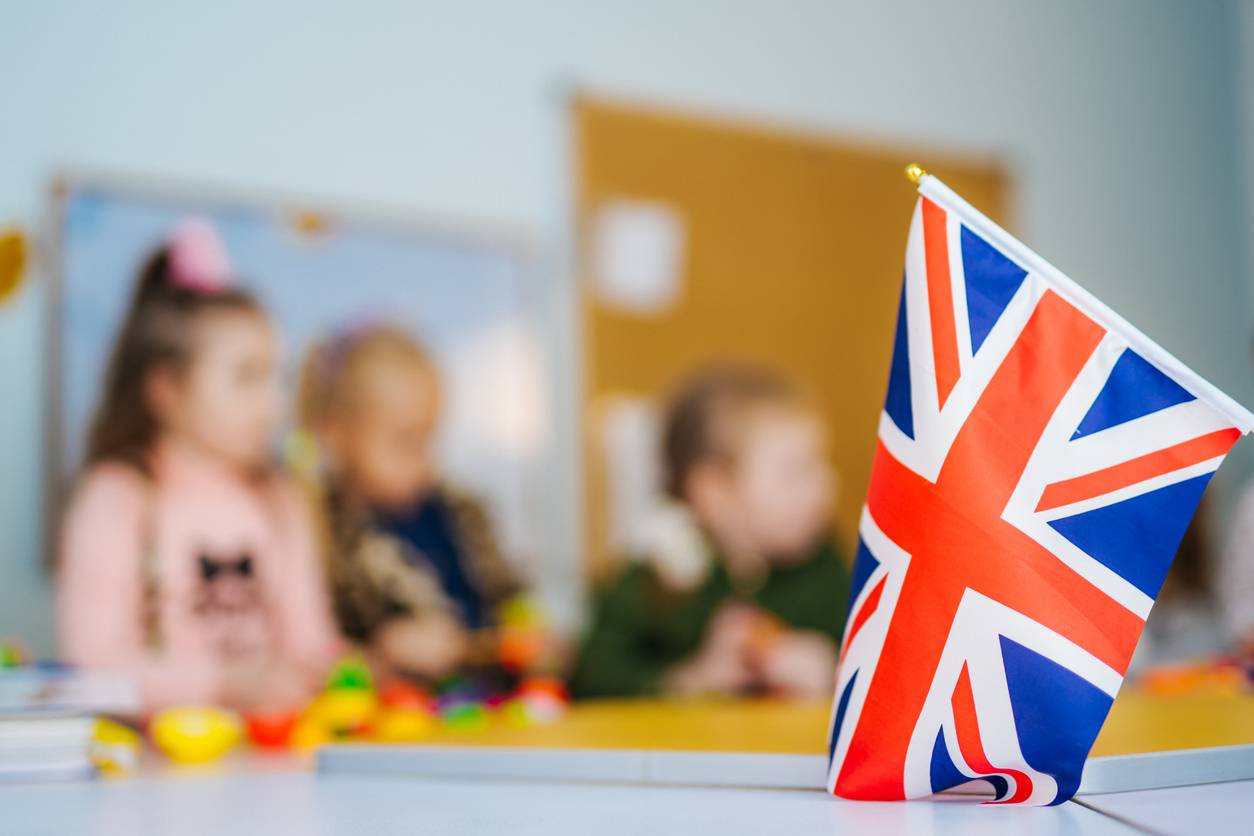 Ecole bilingue apprendre l'anglais enfant